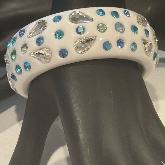 Thalia Sodi White Bangle Bracelet with shades of Blue and Green Crystals - Picture 5 of 8